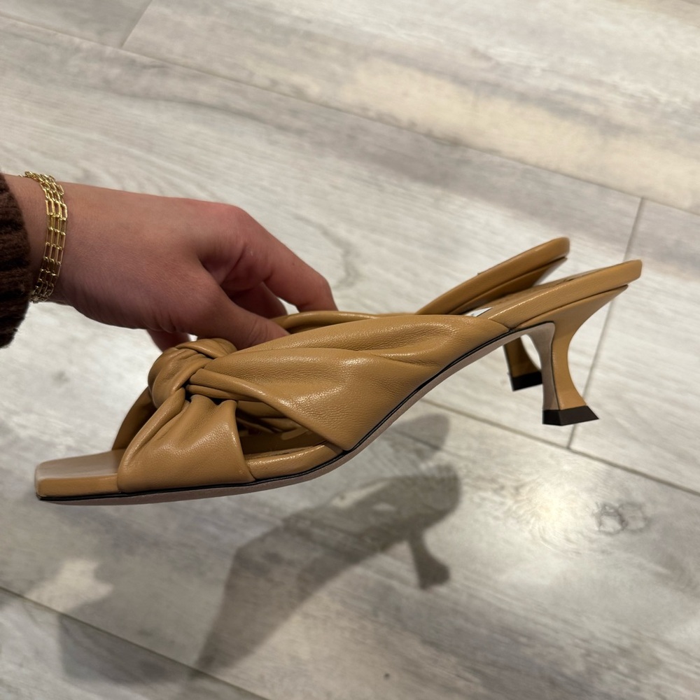 LIKE NEW Jimmy Choo Avenue 50 Leather Sandal in Beige size 36 - Picture 4 of 5